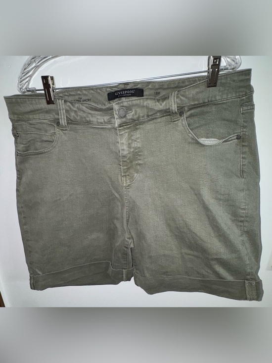 Liverpool Pants - Liverpool Olive Green Mid-Rise Women’s Shorts